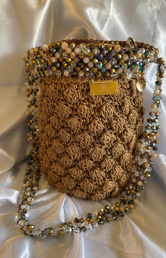 ✨ Bolso artesanal tejido a mano con cristales exclusivos