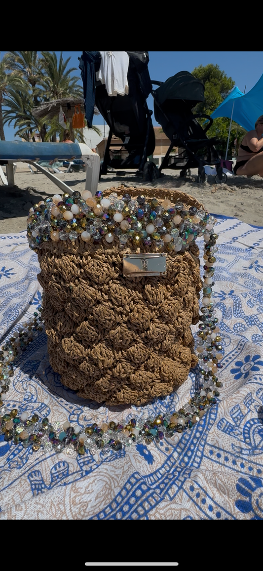 ✨ Bolso artesanal tejido a mano con cristales exclusivos